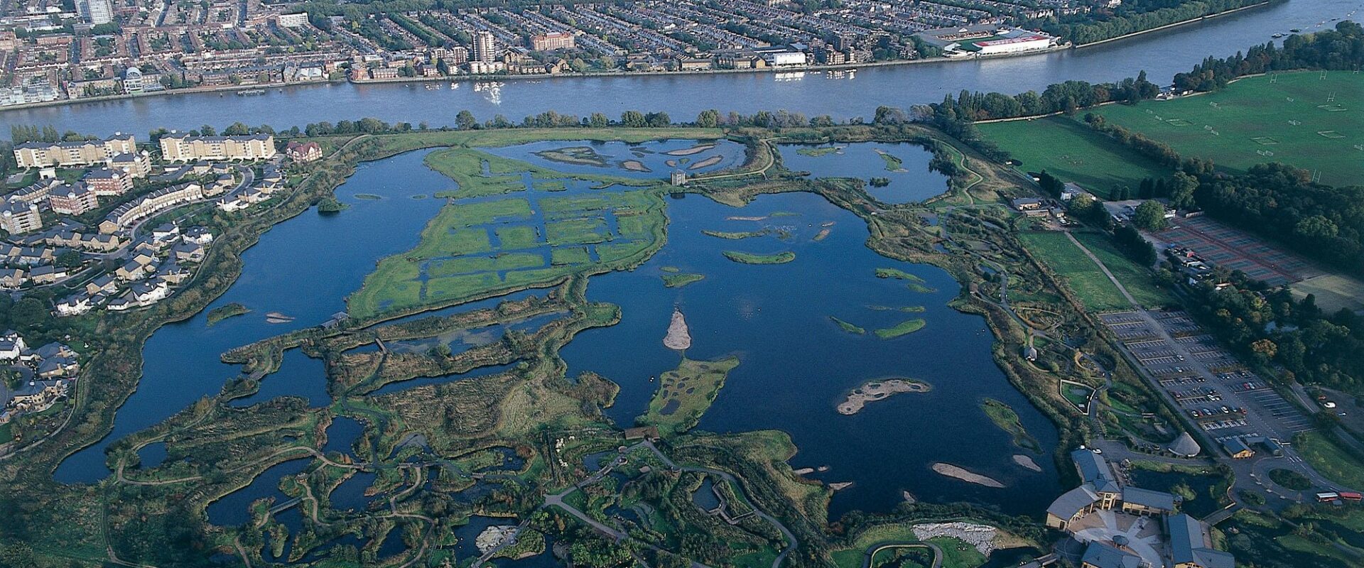 Aerial-view-of-london